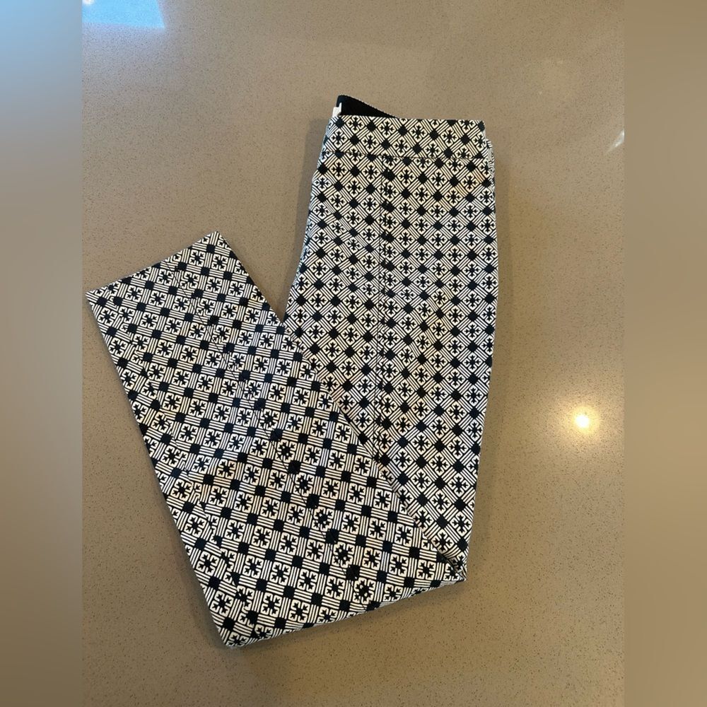 Tory Burch Women's Black & White Geometric Side Zip Ankle Pants Size 4